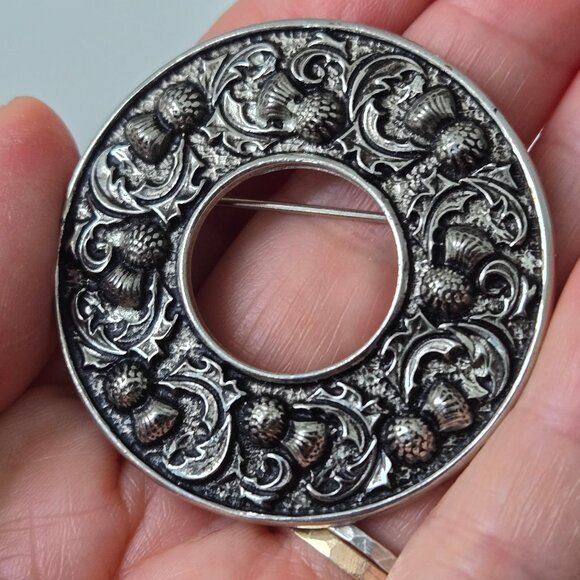 New! Celtic Art Scotland Pewter Scottish Thistle brooch pin - Picture 6 of 7
